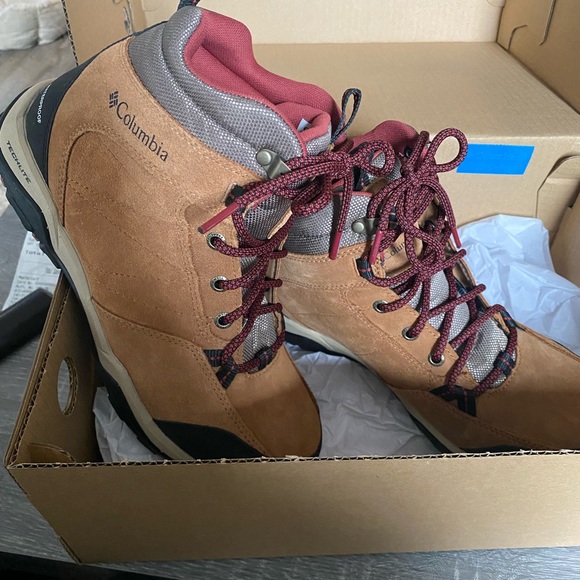 Womens Colombia hiking boots - Picture 4 of 5